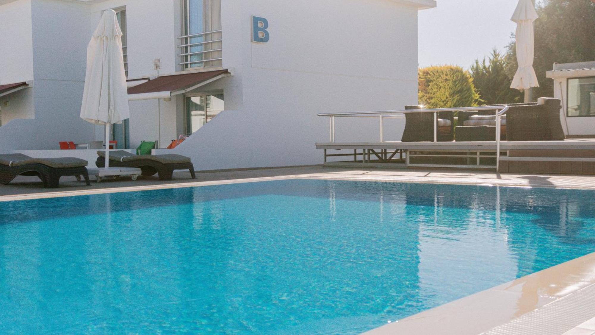 Vela Garden Resort Кешме Экстерьер фото