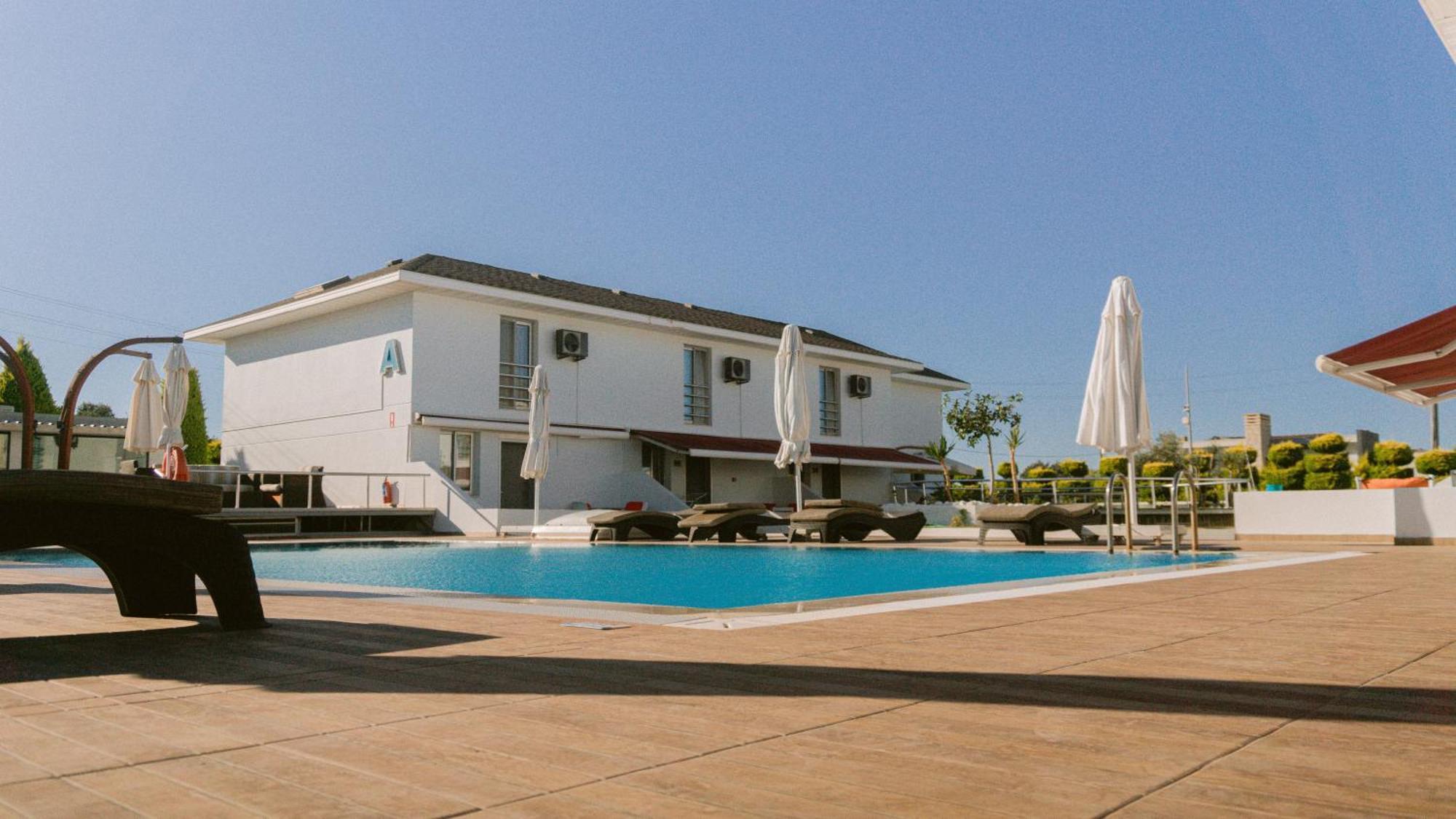 Vela Garden Resort Кешме Экстерьер фото